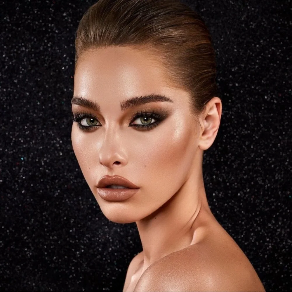 ✨ NATASHA DENONA Hot Taupic Eyeshadow Palette - DISCONTINUED